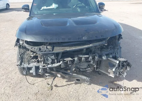 2022 Land Rover Range Rover Sport Svr/Svr Carbon Edition z USA, uszkodzony, nr VIN SALWZ2RE8NA799160